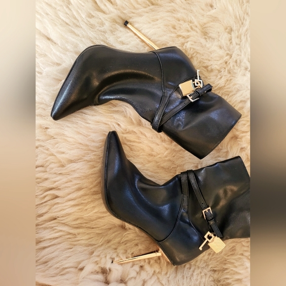 Black genuine leather stiletto ankle boots  NEW 7.5 - Picture 3 of 12